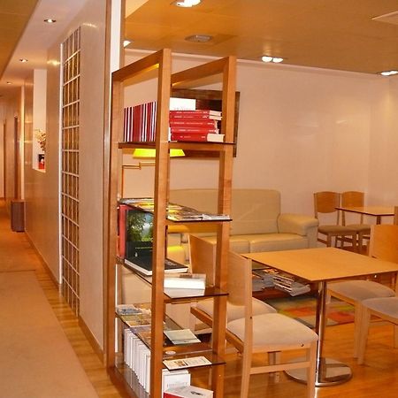 Hotel Nochendi Onís Extérieur photo