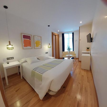 Hotel Nochendi Onís Extérieur photo